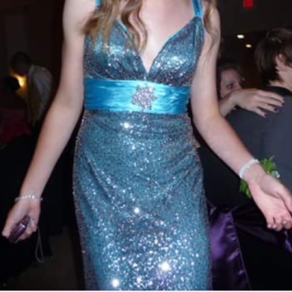 Sequin Prom/Pageant Dress - Picture 5 of 7